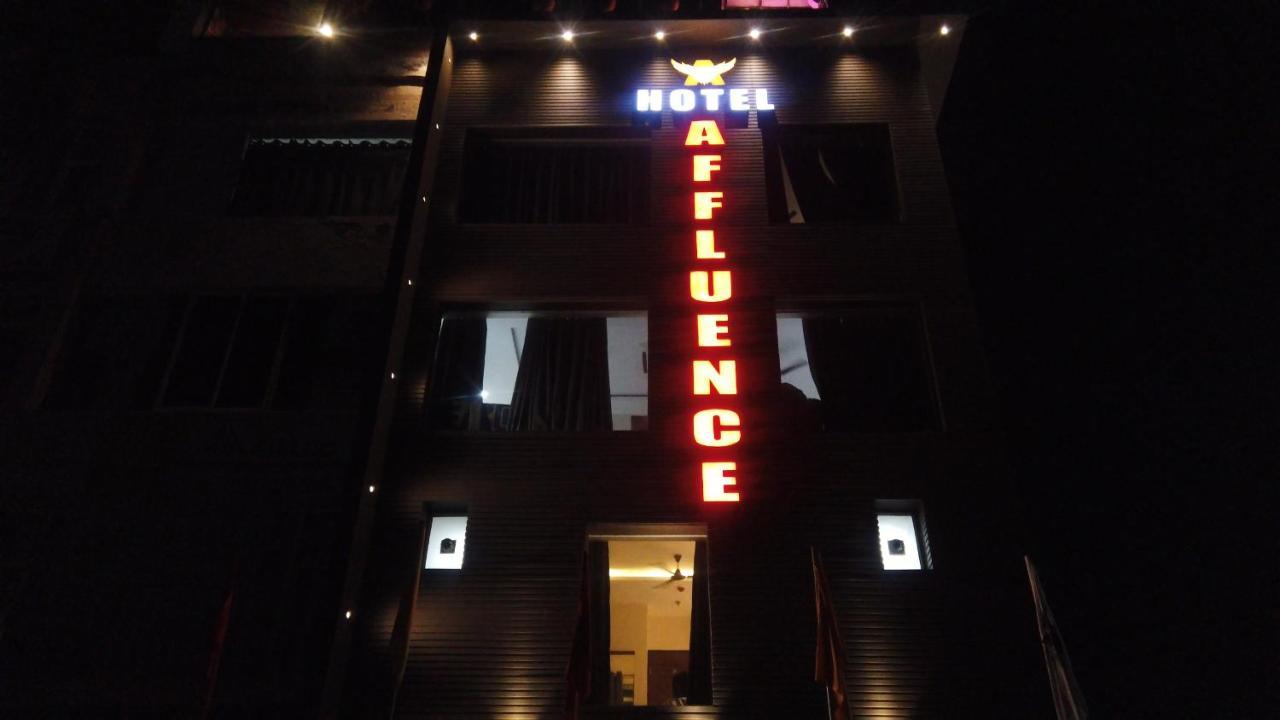Affluence Hotel Kharar Luaran gambar