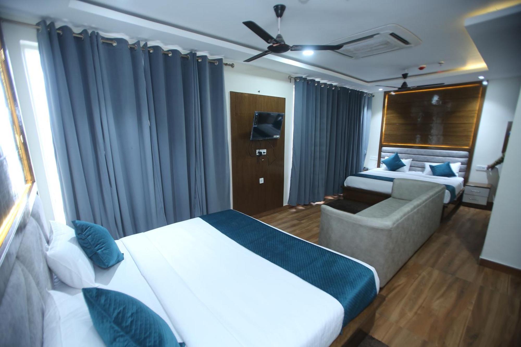Affluence Hotel Kharar Luaran gambar