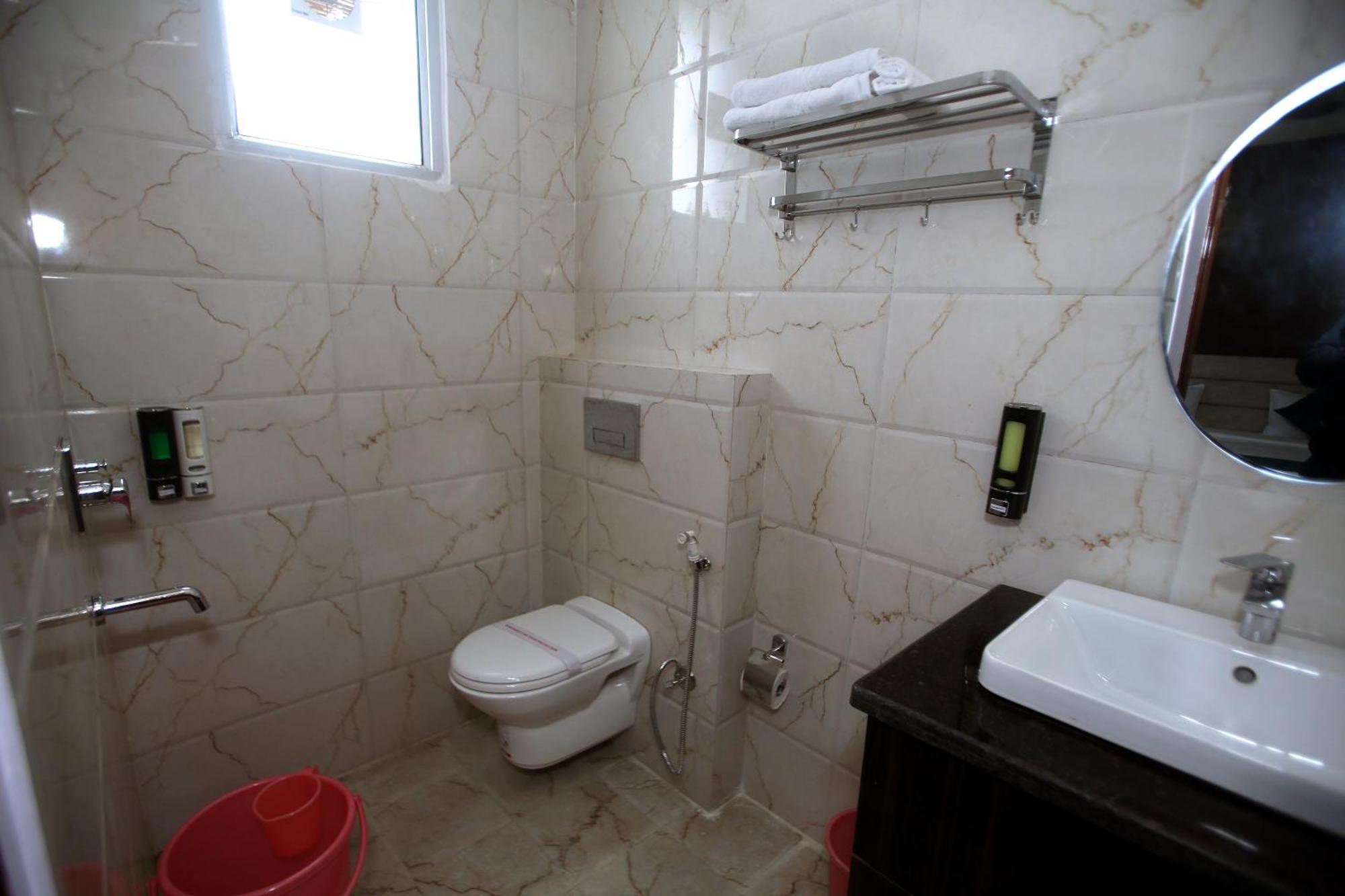 Affluence Hotel Kharar Luaran gambar