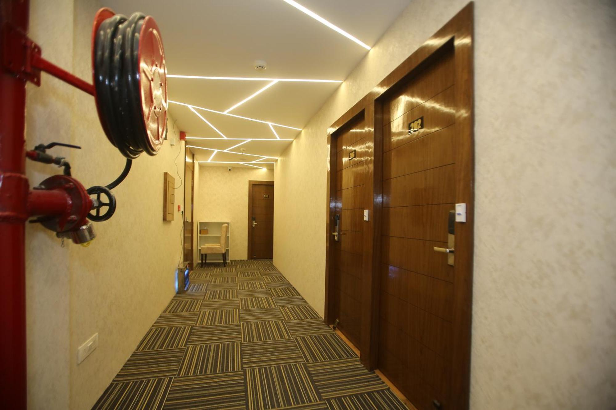 Affluence Hotel Kharar Luaran gambar